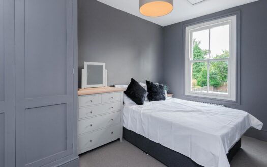 82 Henry Road (The Limes)