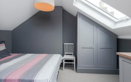 82 Henry Road (The Limes)